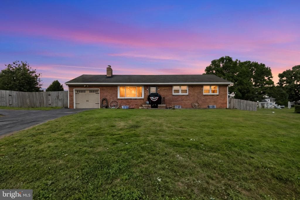 2925 Starfire Drive photo 1