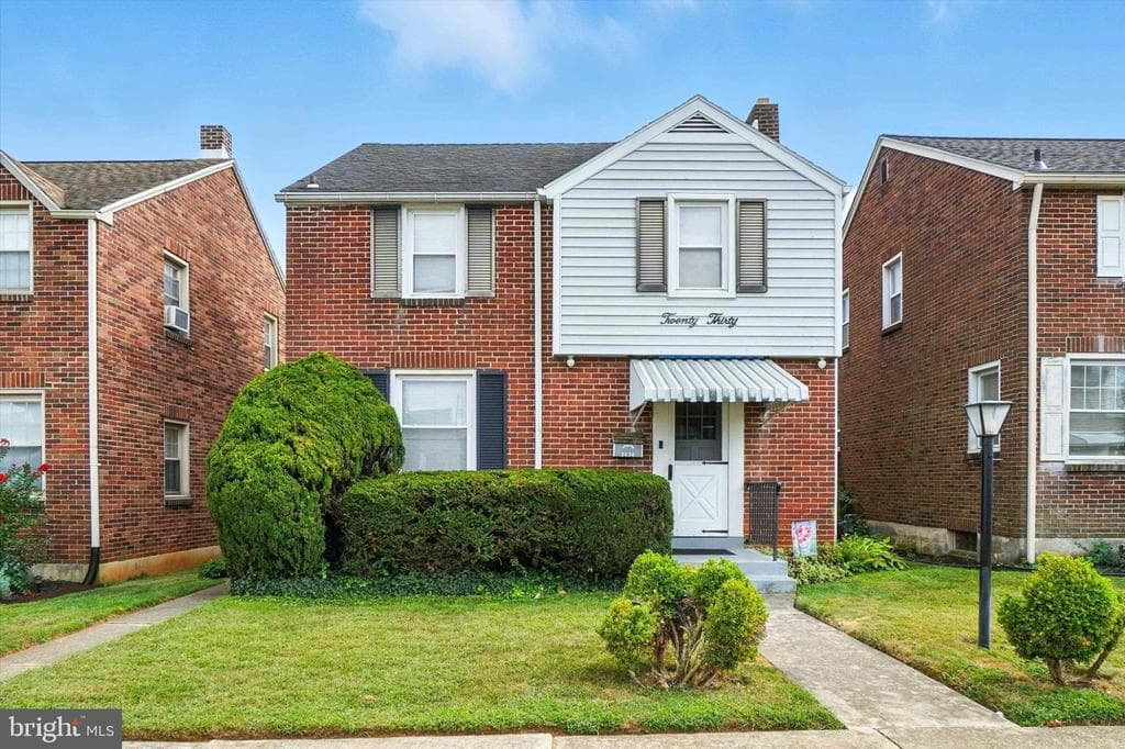 2030 W Philadelphia Street photo 1