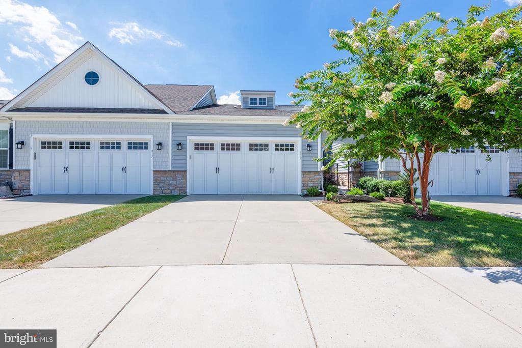 821 Moorings Circle #144 photo 1