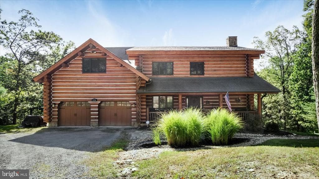 226 Twin Oaks Drive photo 1