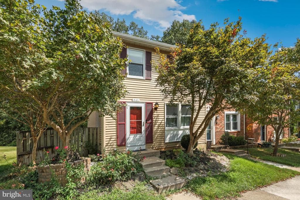 8101 Parkdale Court photo 1