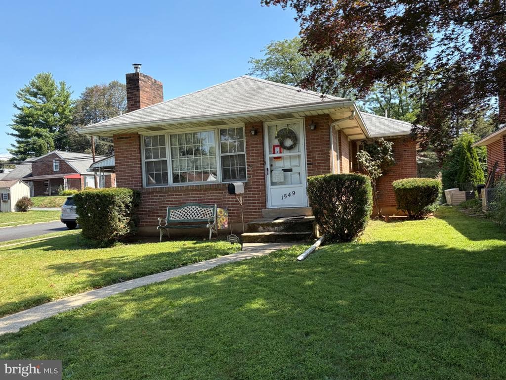 1549 N 19th Street photo 1