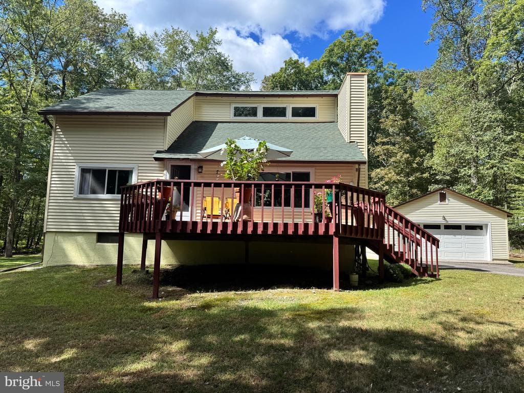 2174 Vista Circle photo 1