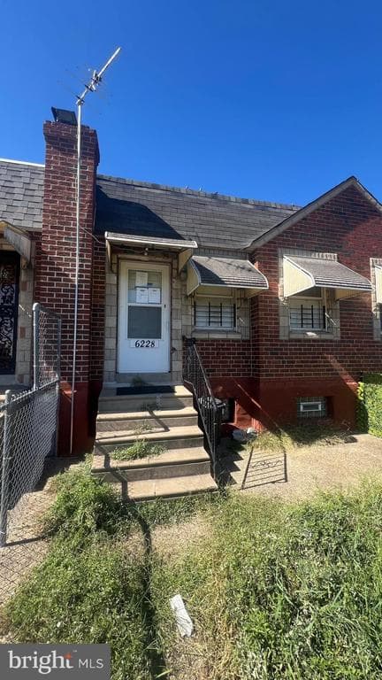 6228 Torresdale Avenue photo 1