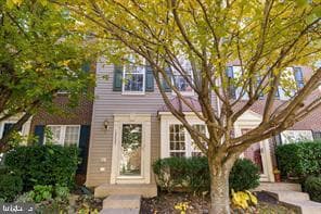 12423 Selkirk Circle photo 1