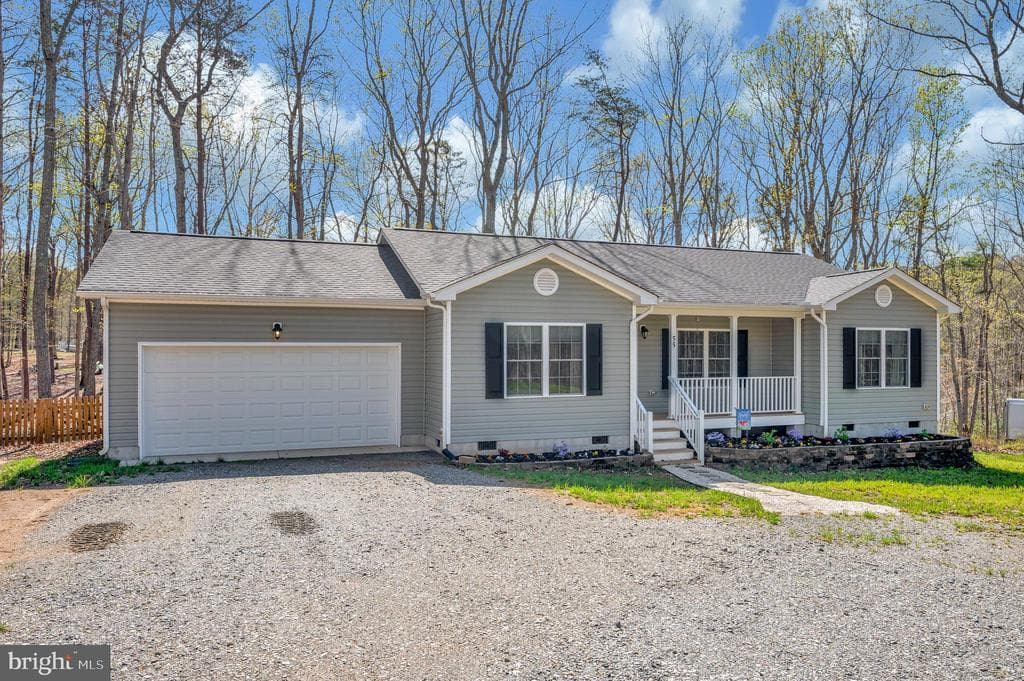 55 Cedar Circle photo 1