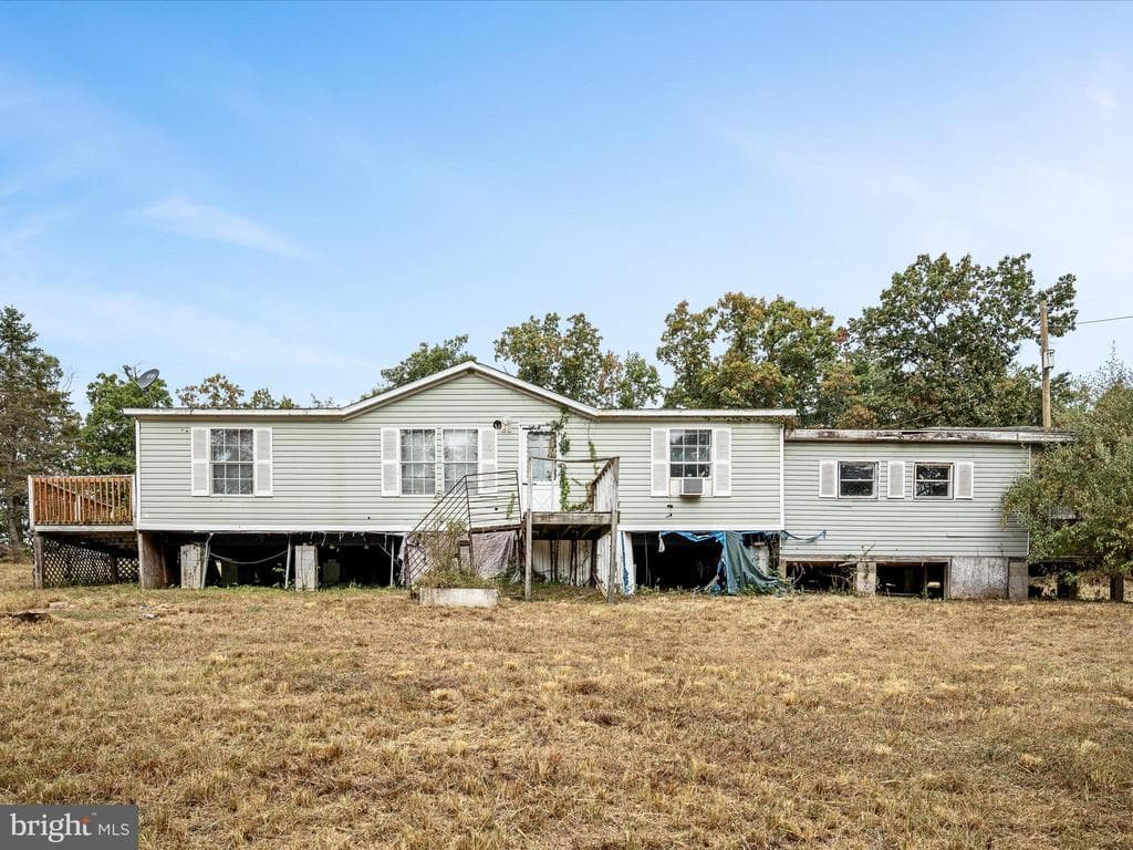295 Wesley Chapel Lane photo 1