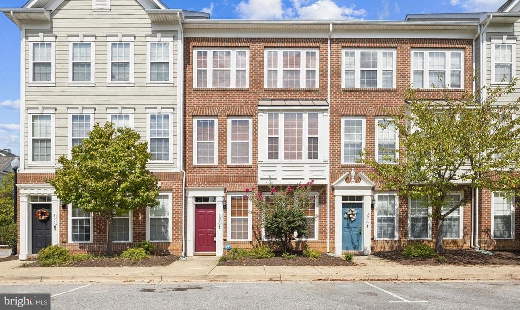 302 Edelen Station Place photo 1
