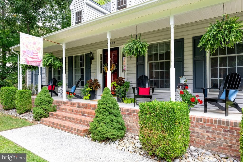 26585 Quantico Creek Road photo 1