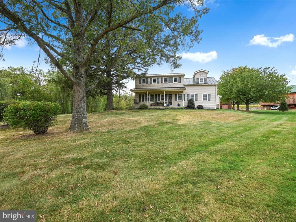 285 Werner Road photo 1