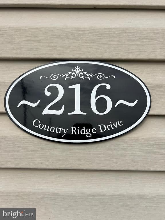 216 Country Ridge Drive photo 1
