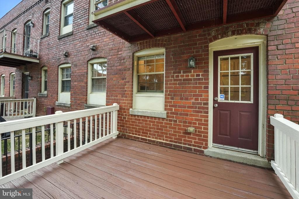 1305 E Abingdon Drive #2 photo 1