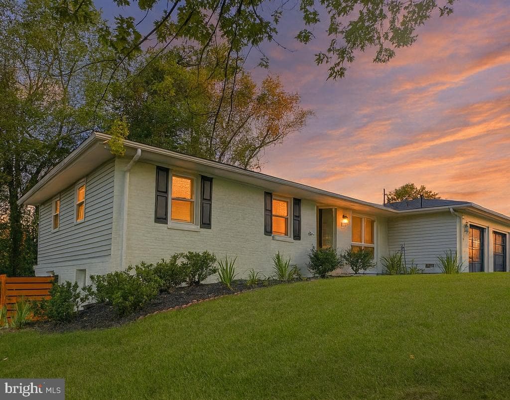 10311 Cleary Lane photo 1
