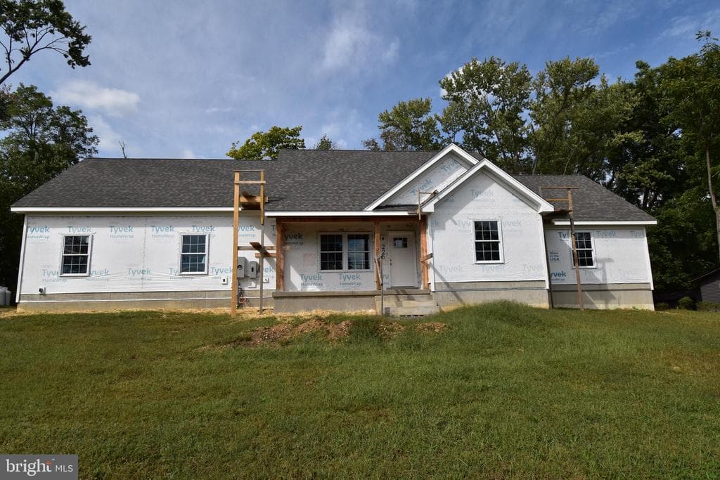 225 Sugar Maple Road photo 1