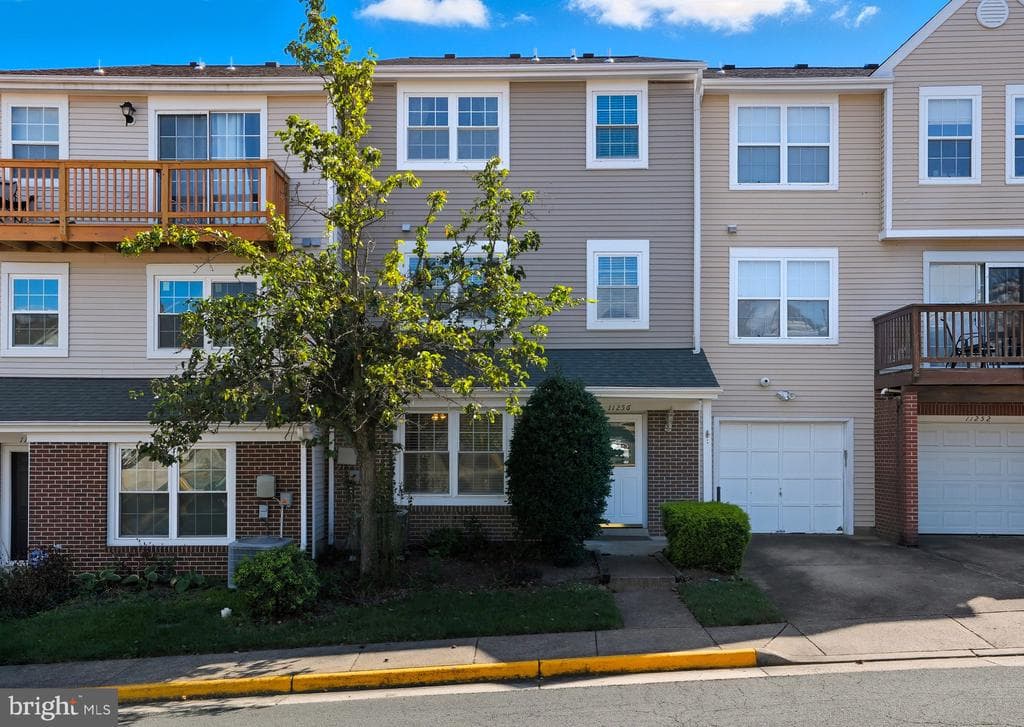 11256 Stagestone Way photo 1
