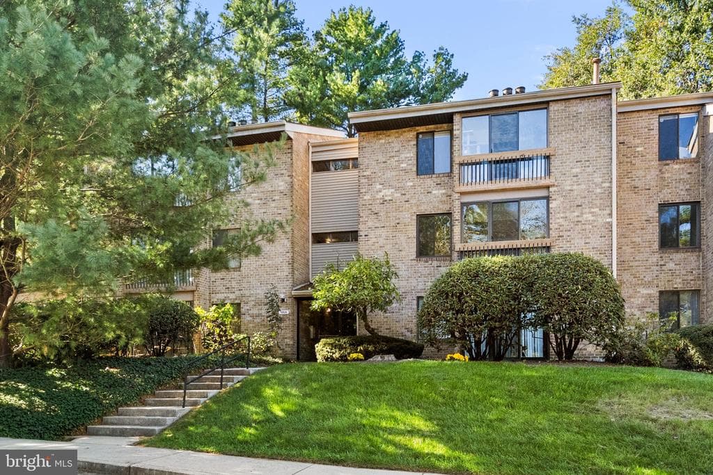 10528 Cross Fox Lane #c-2 photo 1