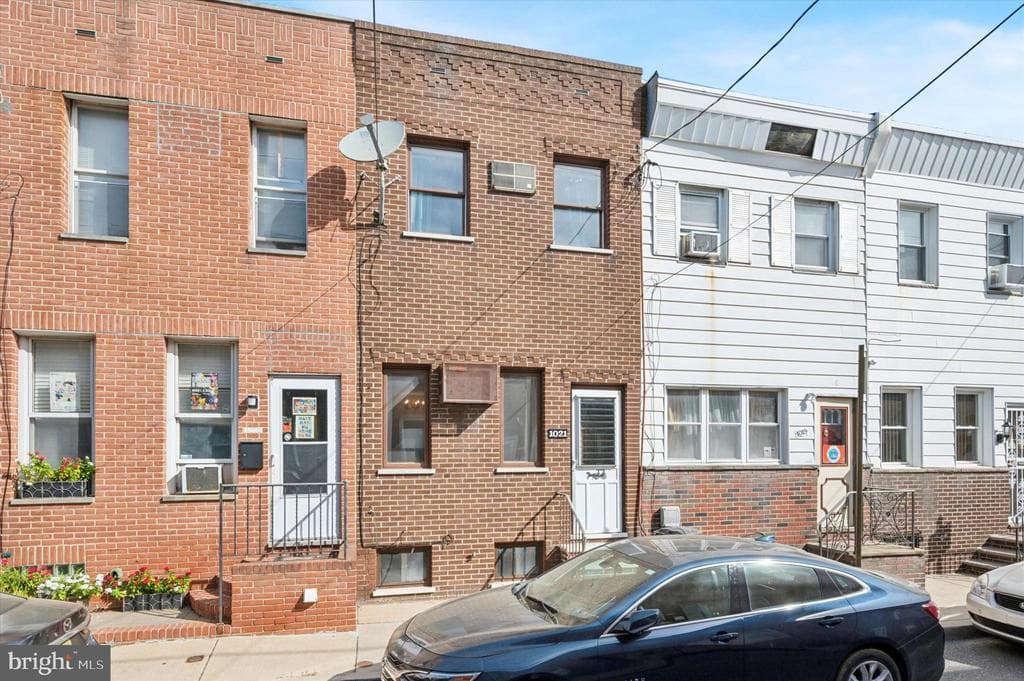 1021 Cantrell Street photo 1