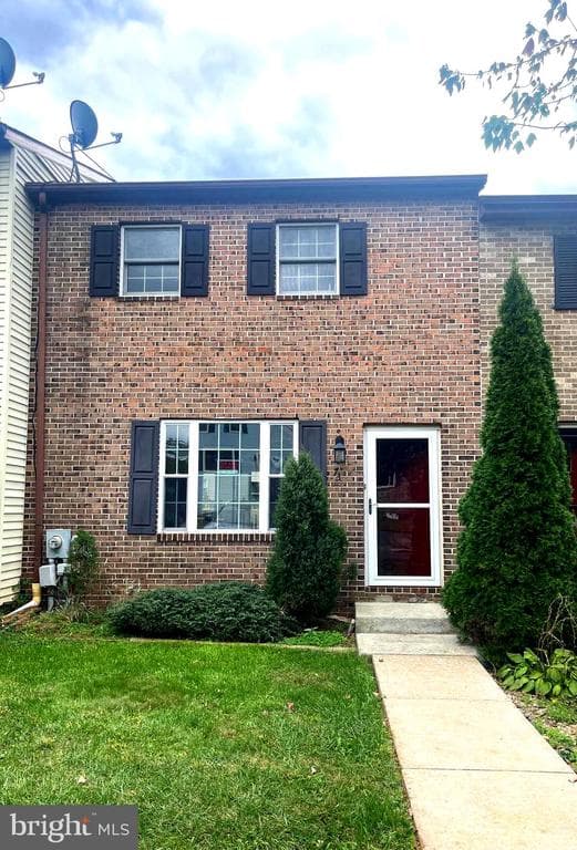 73 Rose Of Sharon Drive photo 1