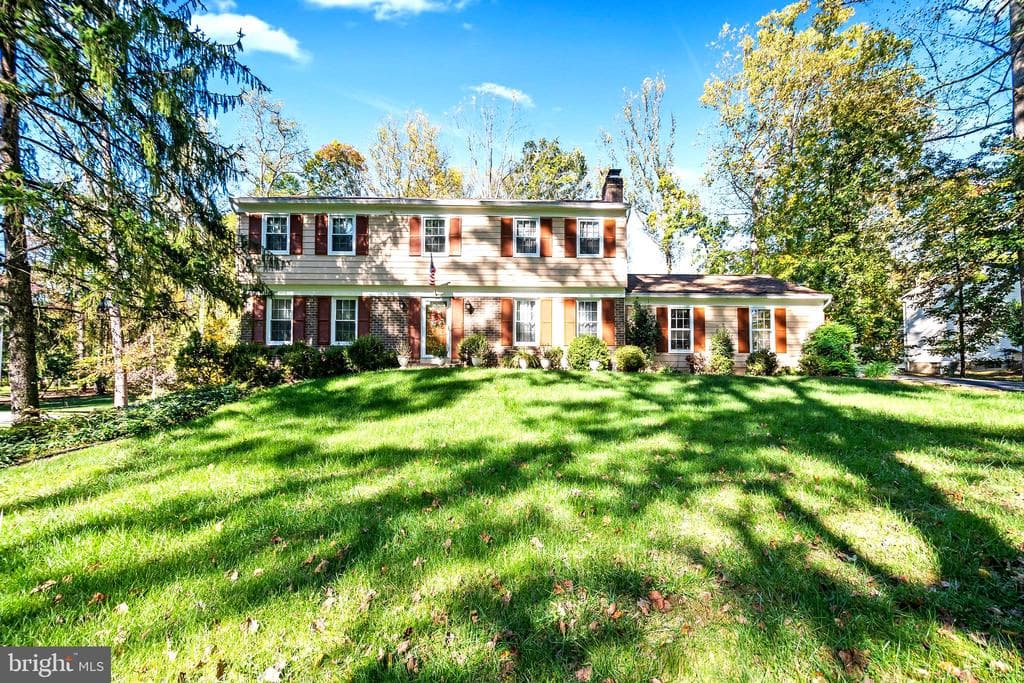 10206 Carol Street photo 1
