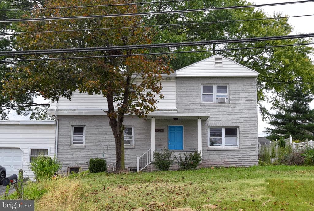 404 Lorane Road photo 1