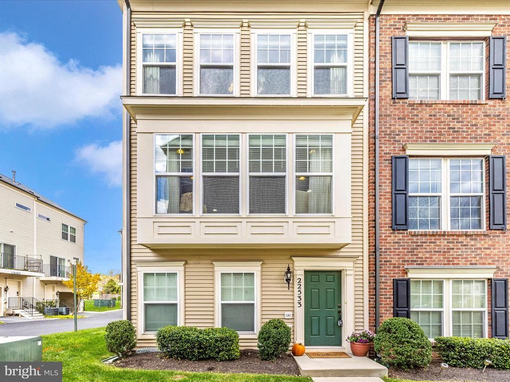 22533 Phillips Street #1501 photo 1