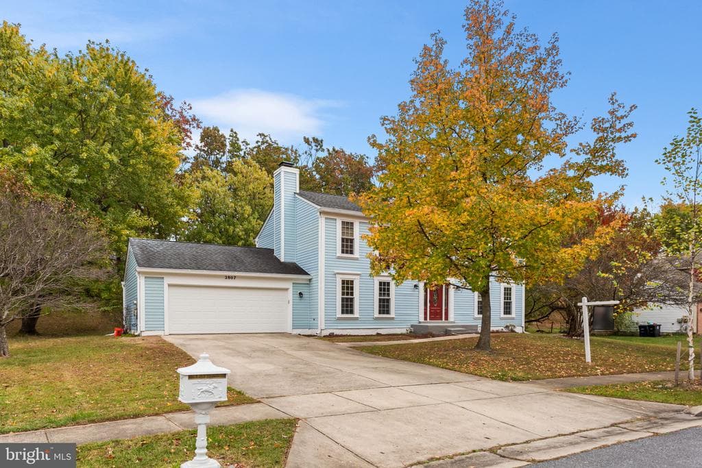 2807 Falling Brook photo 1