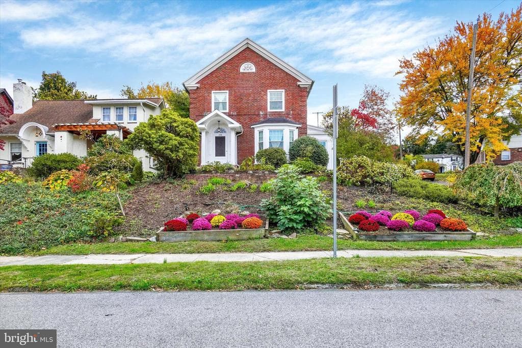 154 Peyton Road photo 1