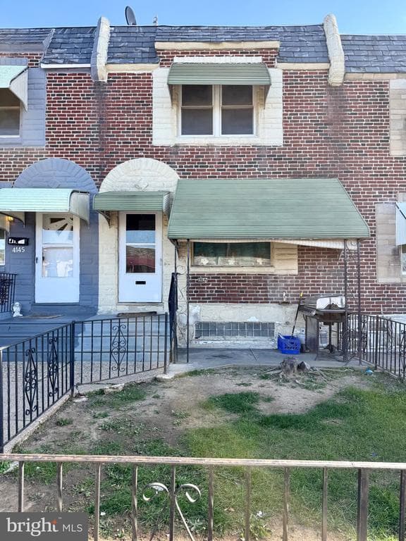 4143 K Street photo 1