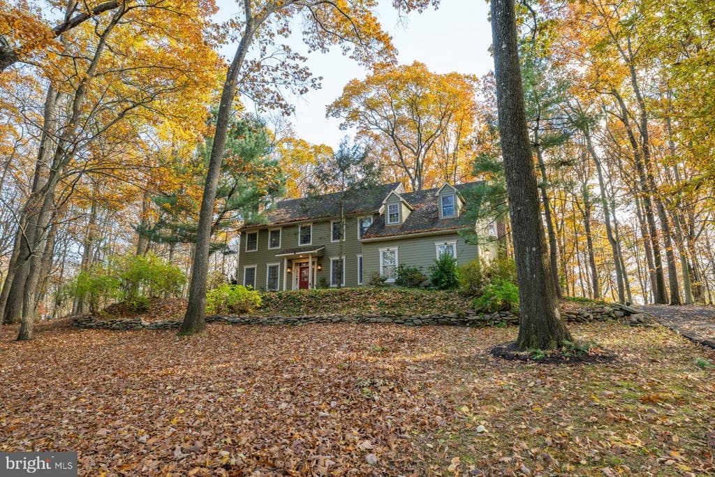 6950 Upper York Road photo 1