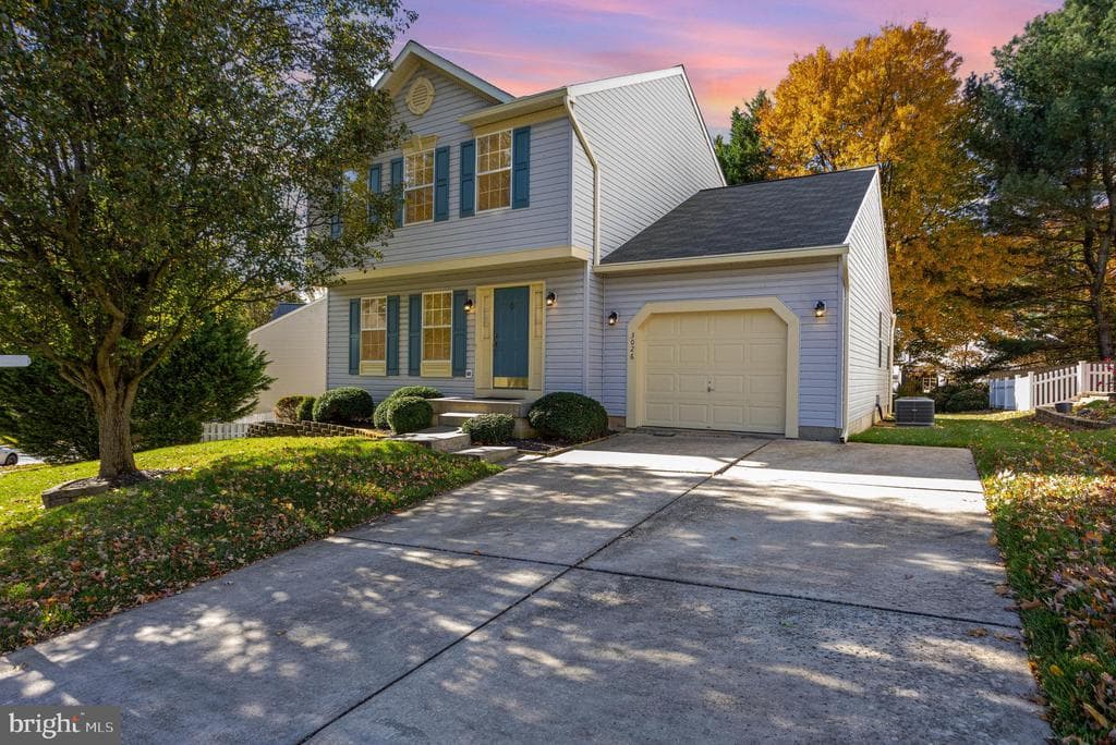 3026 Cascade Drive photo 1