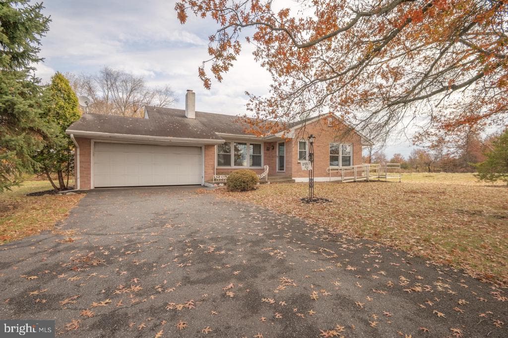2667 Big Road photo 1