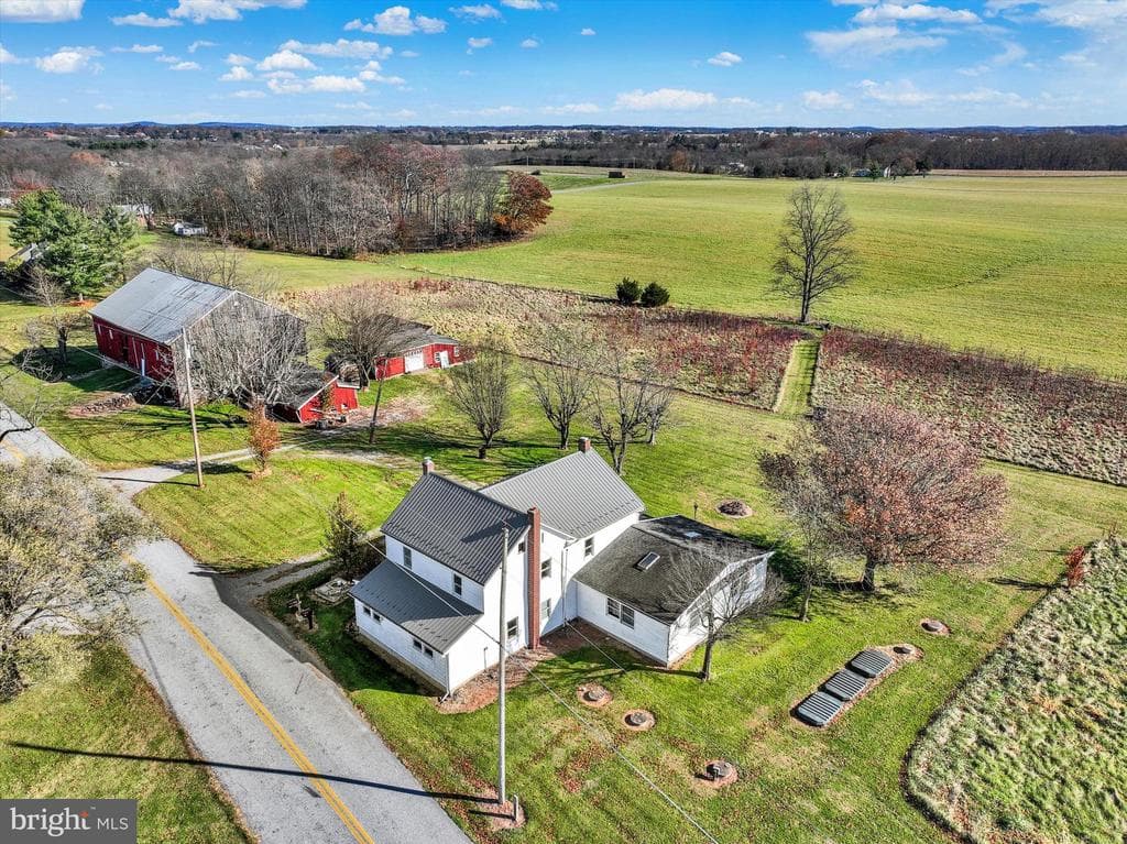5270 Pine Hill Road photo 1
