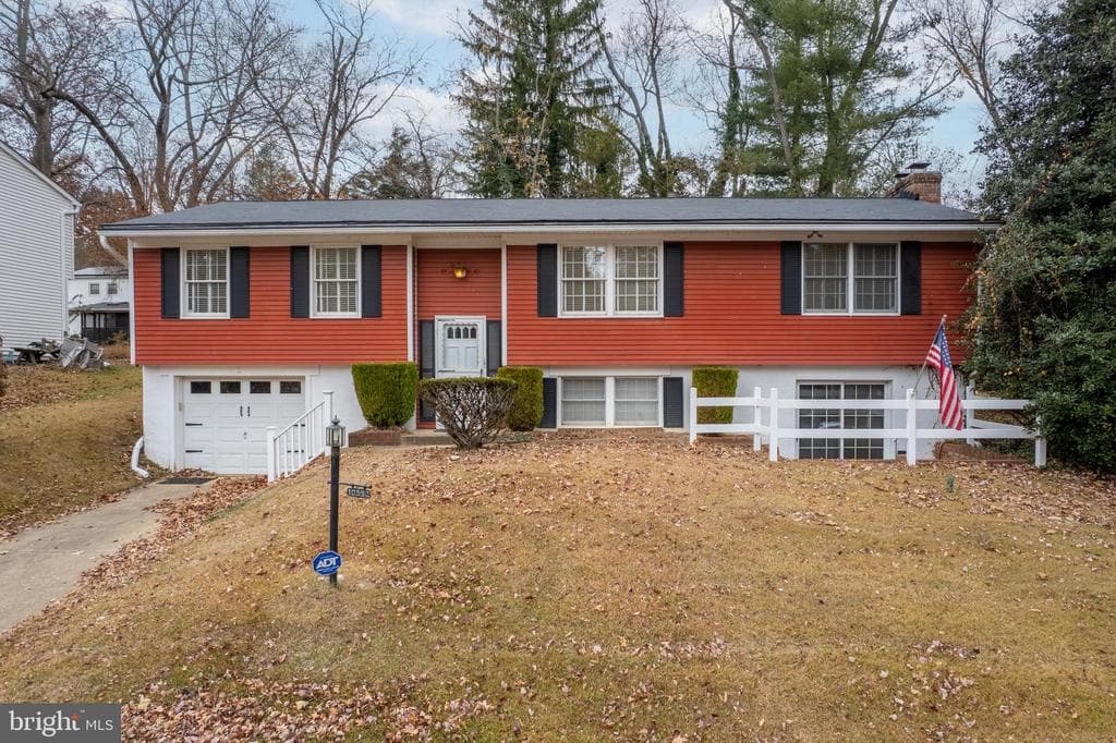 10592 Spotted Horse Lane photo 1
