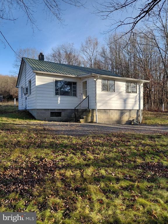 7642 Jordan Run Road photo 1