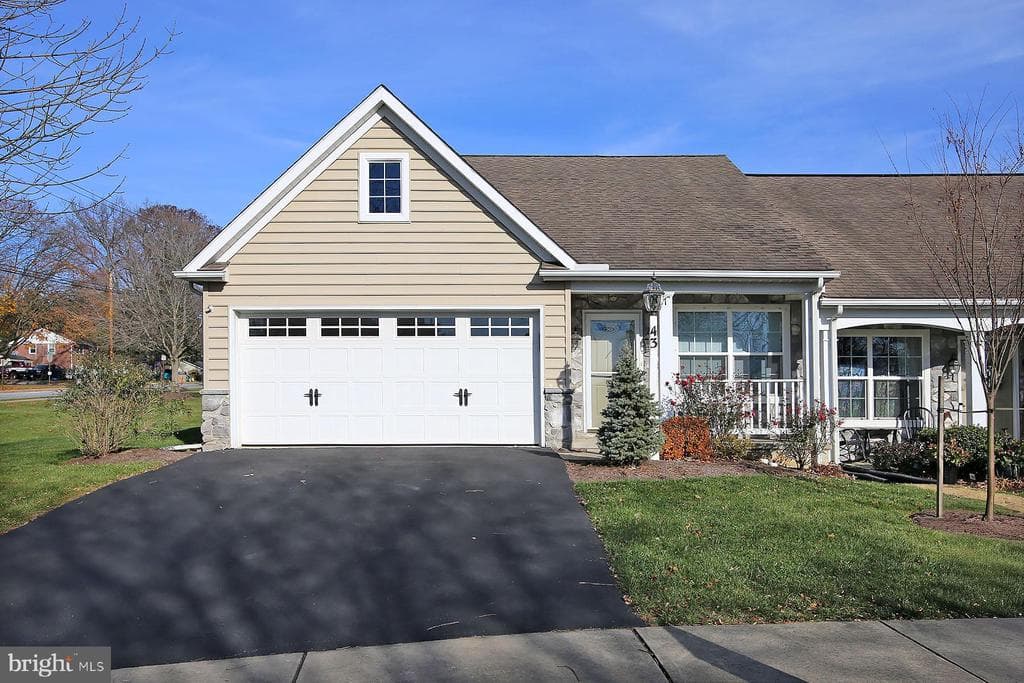 43 Farm Lane photo 1