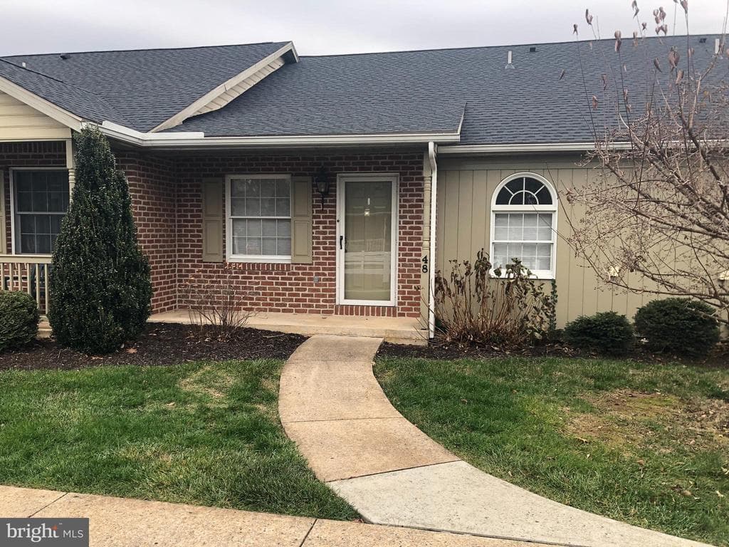 48 Strawberry Drive photo 1