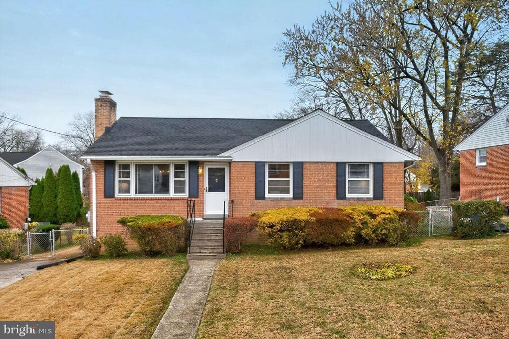 10704 Jamaica Drive photo 1