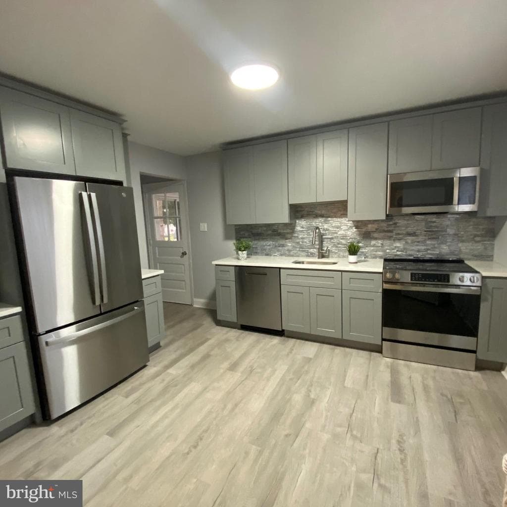1313 Wynfield Avenue photo 1