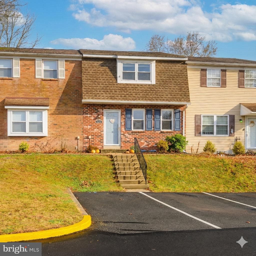 171 Hopewell Lane photo 1