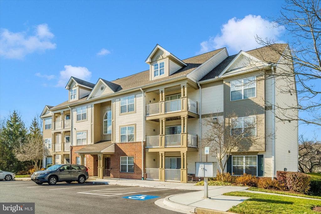 6117 Springwater Place #1723 photo 1