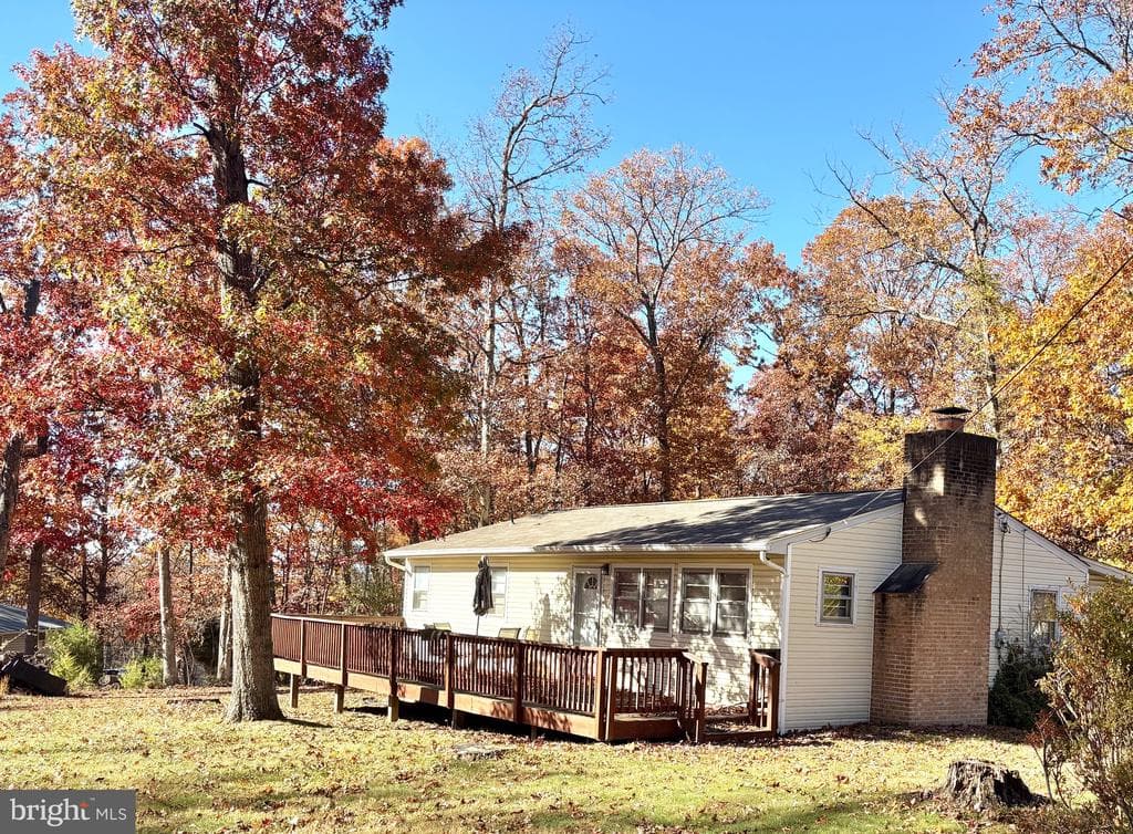 56 Ridgewood Lane photo 1