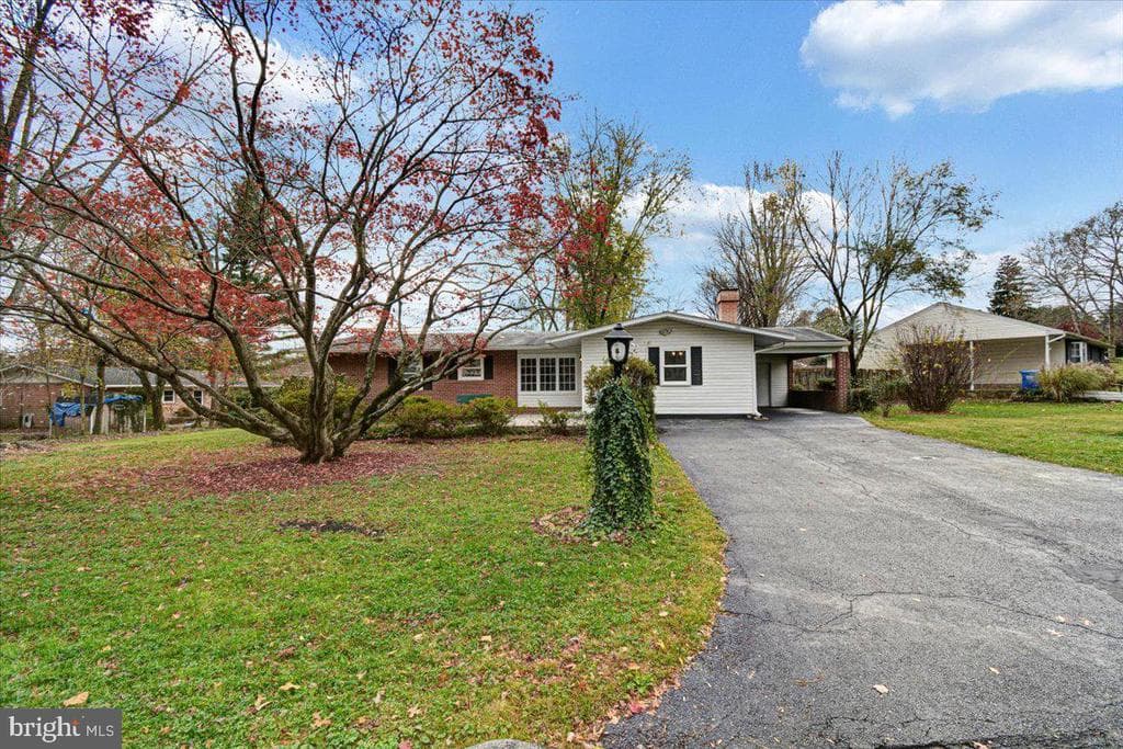 103 Chatham Road photo 1