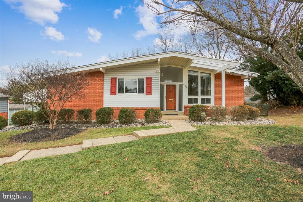 11509 Lamberton Court photo 1
