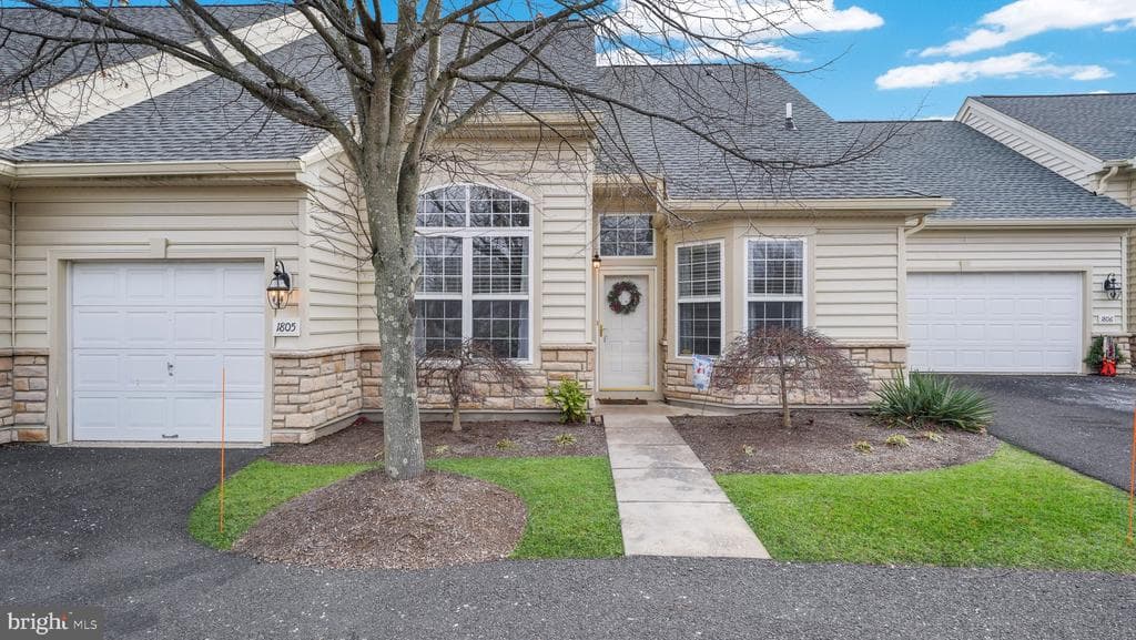 1805 Regency Court #146 photo 1