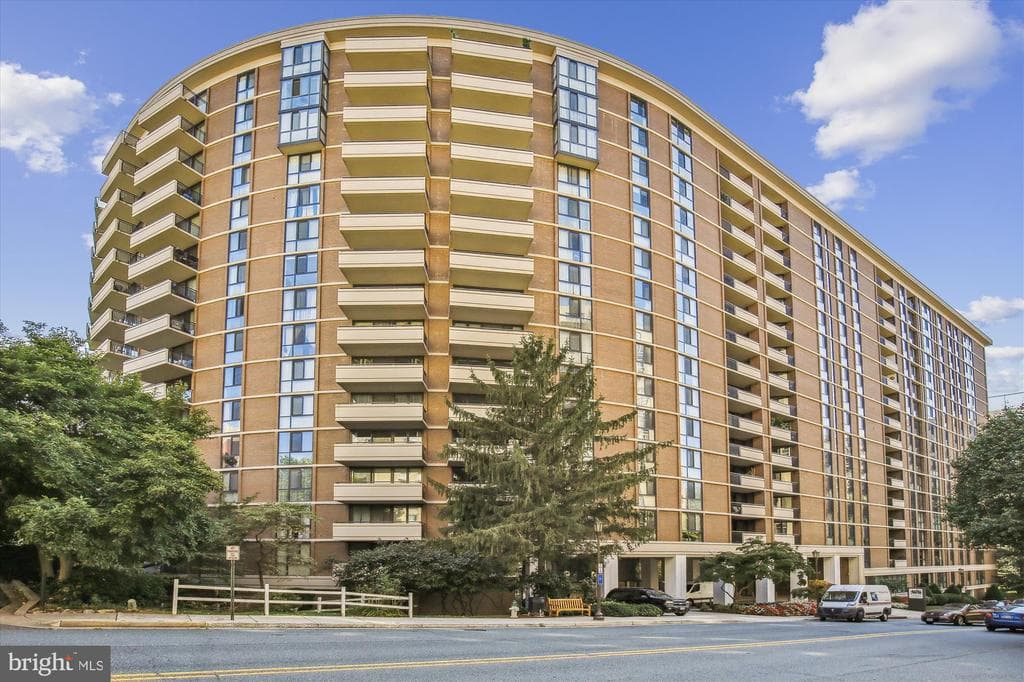 4620 N Park Avenue #1408e photo 1