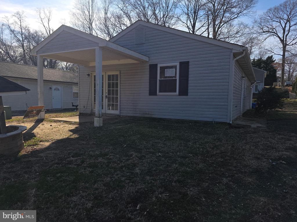 650 Field Road photo 1