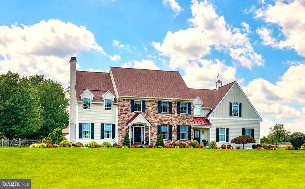 1100 Pineville Road photo 1