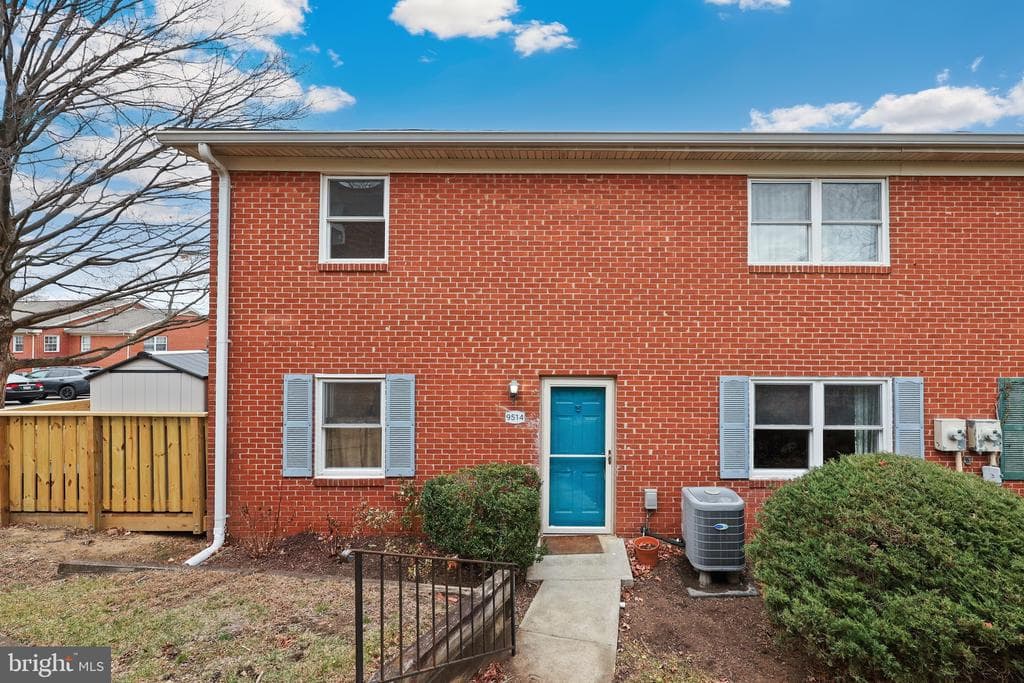 9514 Hagel Circle #03/C photo 1