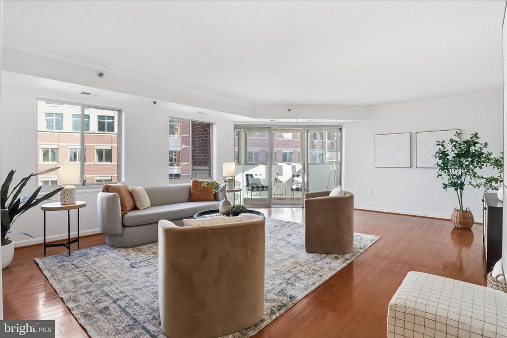 2121 Jamieson Avenue #509 photo 1