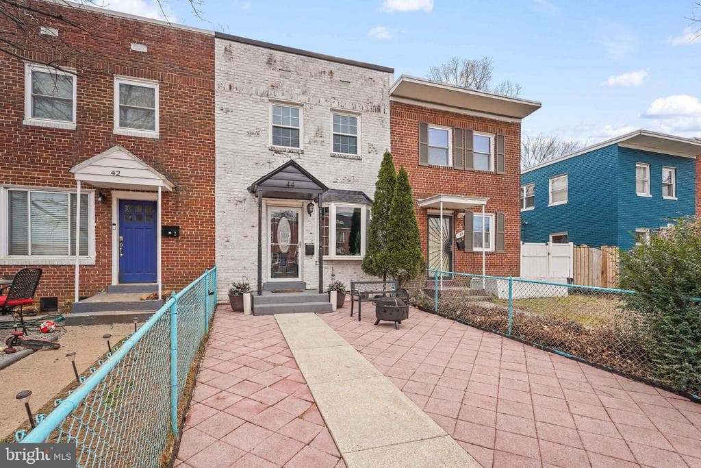 44 Dale Street photo 1
